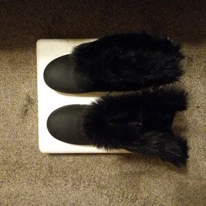 Womens Northside boots black fur top 3m thinsulate sz 9 water resistant